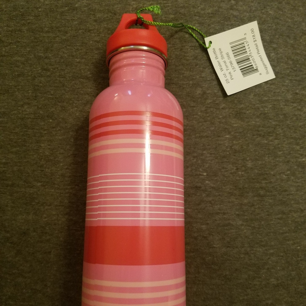 NWT Vera Bradley water bottle